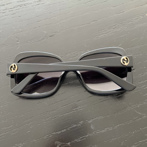 Gucci sunglasses - Picture 4 of 6